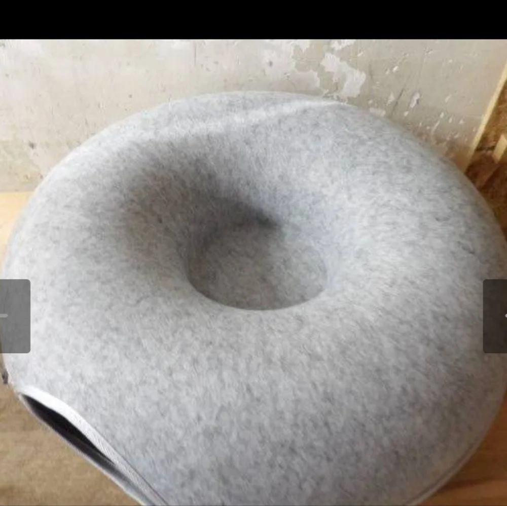 Cozy Gray Cat Bed